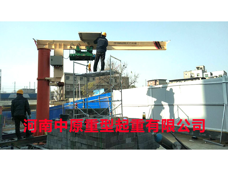 鄭州地鐵站，中鐵四局安裝現(xiàn)場